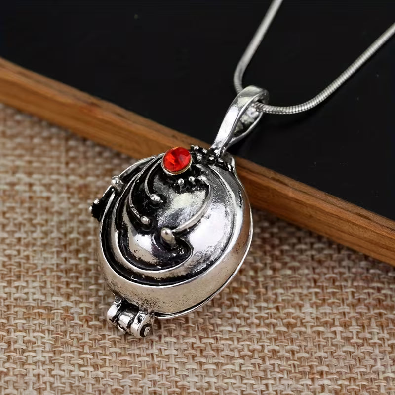 Elena's Necklace